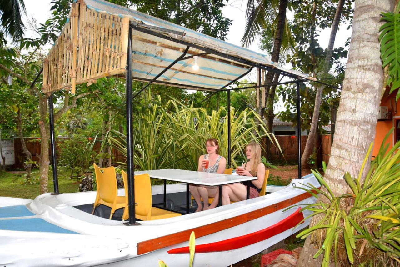 S P City Resort Anuradhapura Luaran gambar
