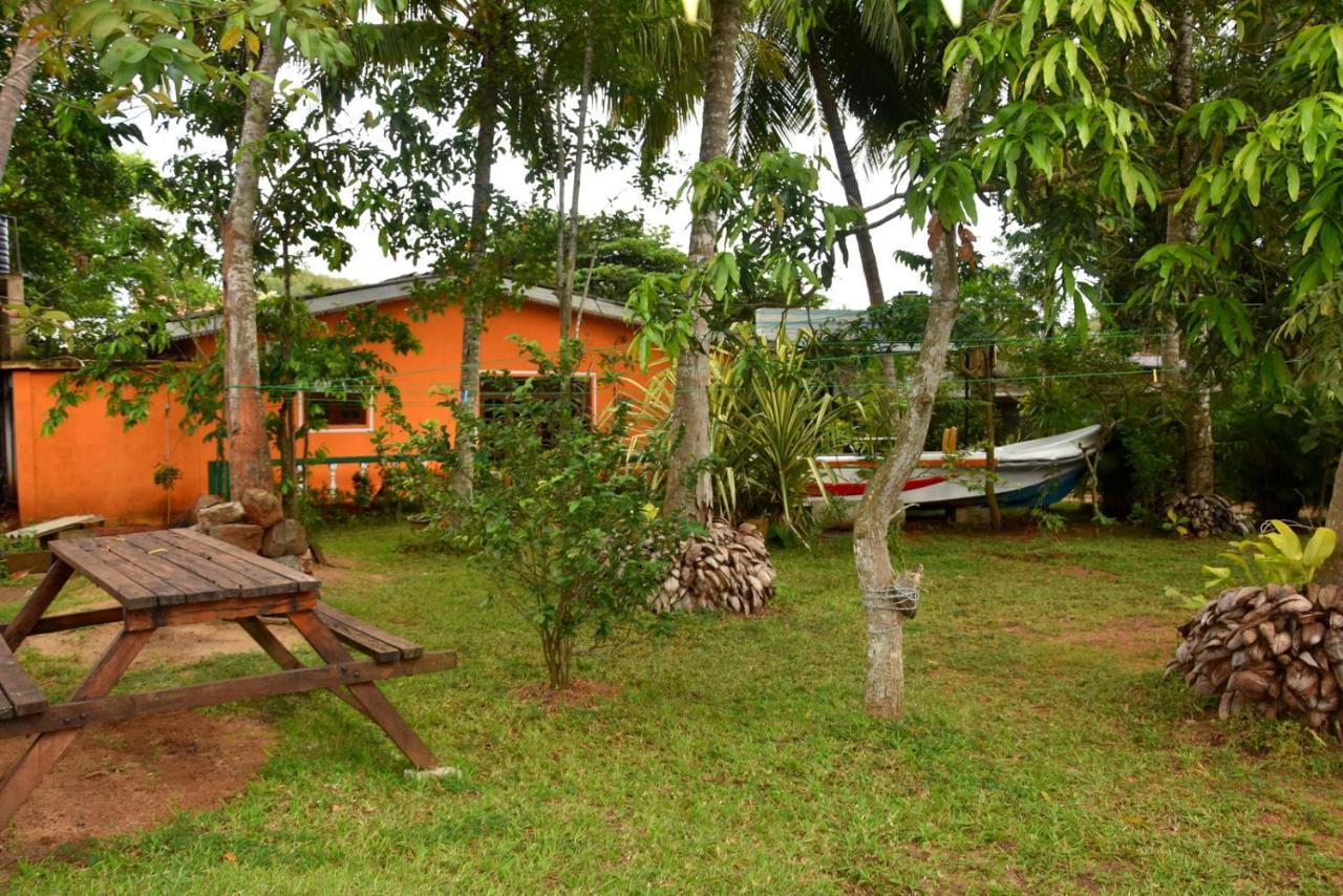S P City Resort Anuradhapura Luaran gambar