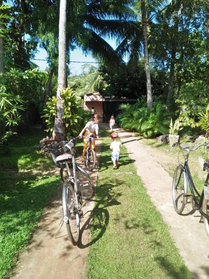 S P City Resort Anuradhapura Luaran gambar